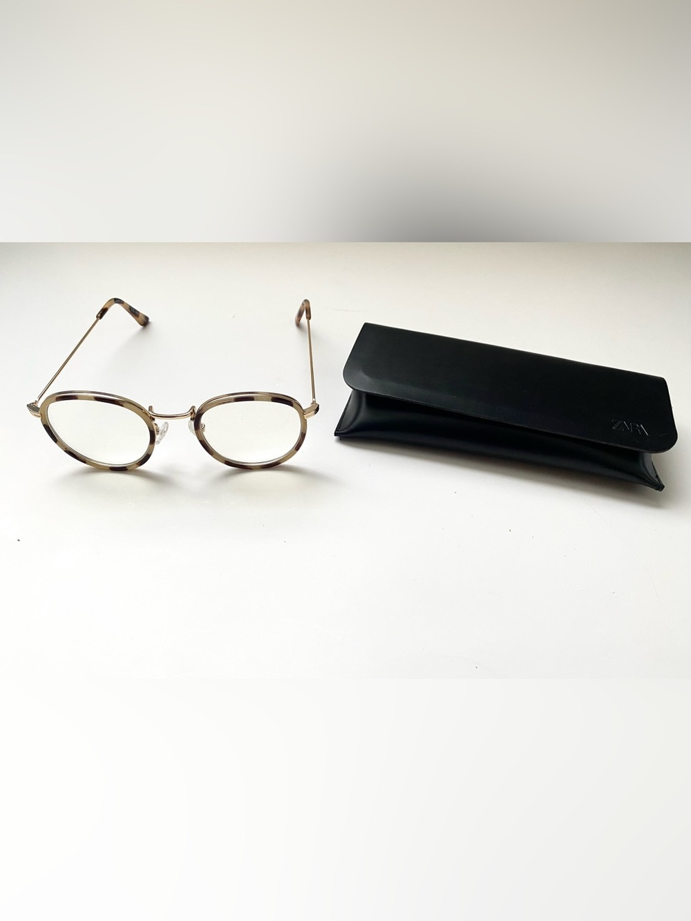 Zara Tortoiseshell Round Fashion/Prescription Glasses with Gold Temples